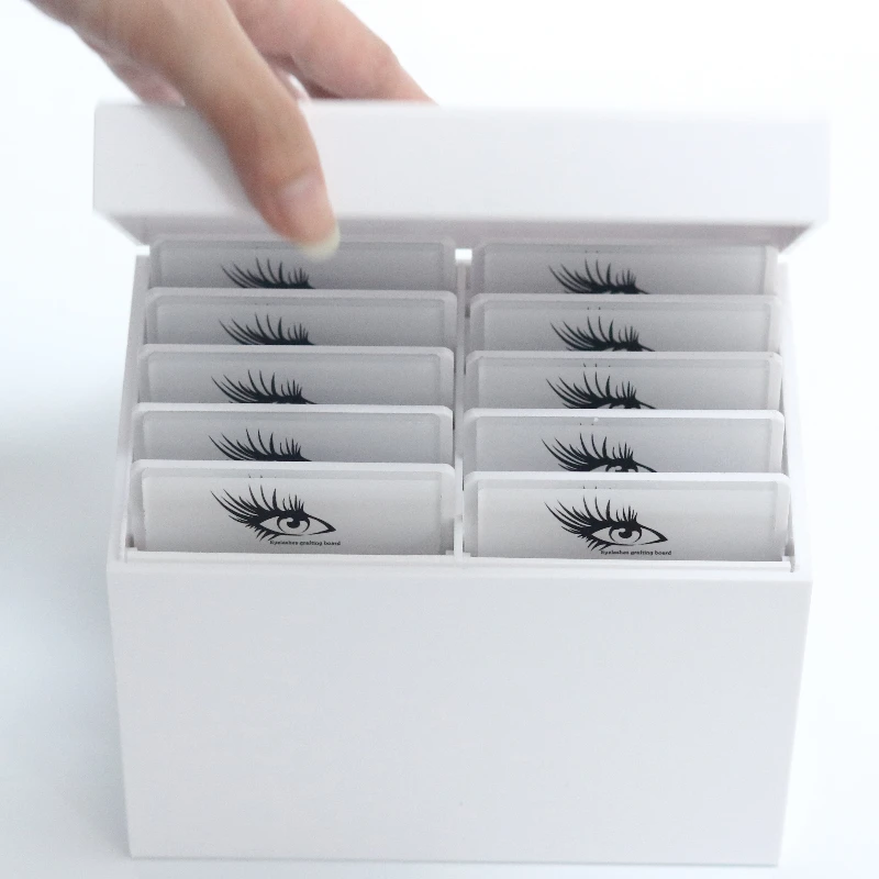 Beauty Salon 10Layers Acrylic  - đánh giá và giá Eyelash Extension Salon